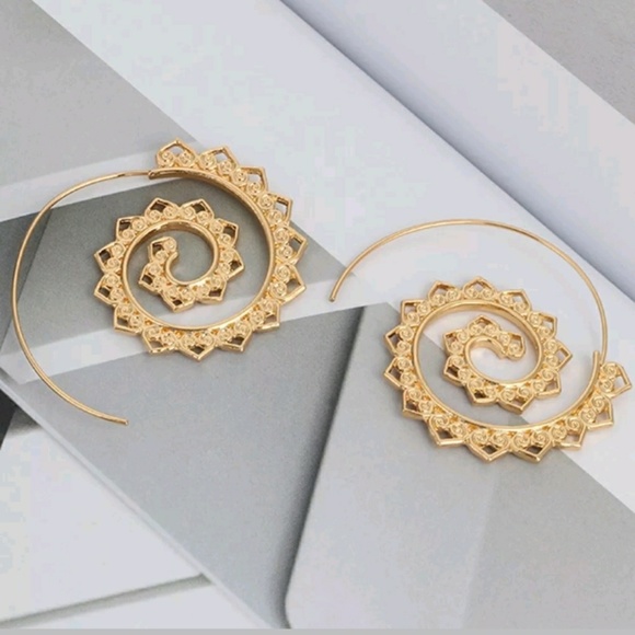 Silver or Gold Ear Spiral Boho Earrings - Picture 2 of 4